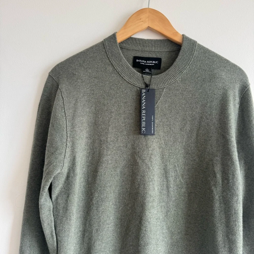 Banana Republic | Men's Green 100% Cashmere Crew Neck Sweater ~ NWT Medium